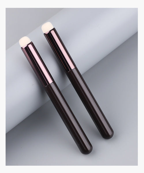 Multifunctional concealer brush Tiktok